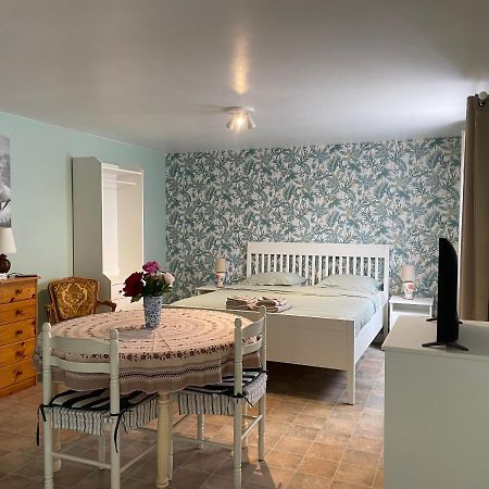 Bed and Breakfast Chambre Independante Lalinde Exterior foto